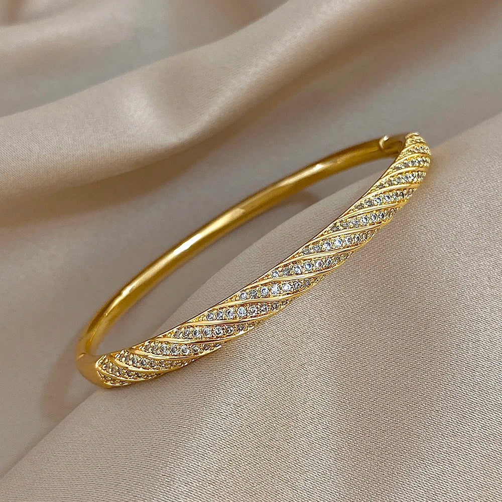 Luxury Twisted Micro Inlaid Zircon Cuff Bracelets for Women Fashion Gold Plated Copper Stacked Bangle Bracelet Jewelry Gifts