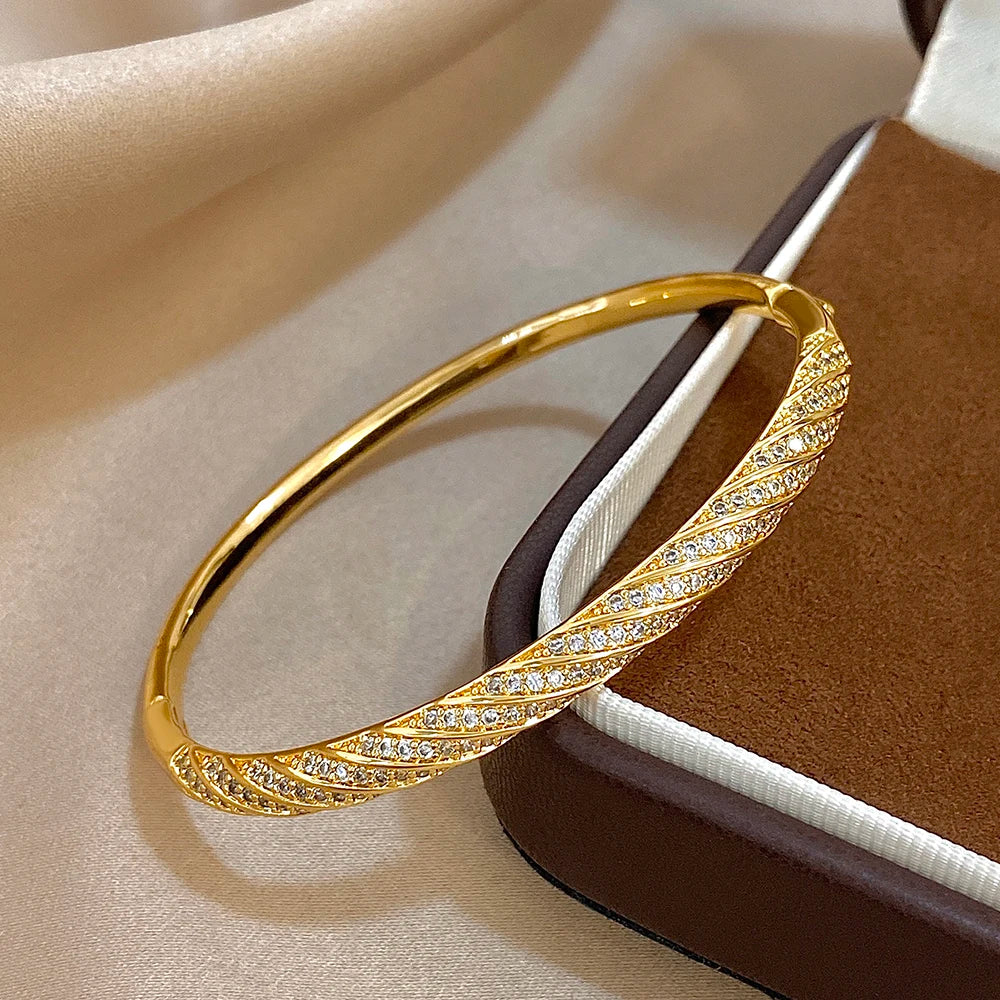 Luxury Twisted Micro Inlaid Zircon Cuff Bracelets for Women Fashion Gold Plated Copper Stacked Bangle Bracelet Jewelry Gifts